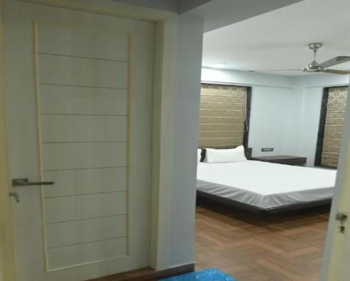 Hotel Nk7 Newtown Calcuta Exterior foto